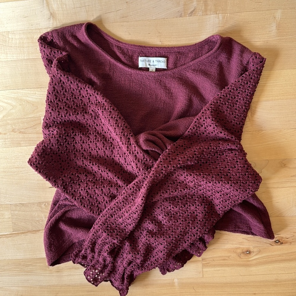Texture & Thread - Madewell lightweight sweater with eyelet puff sleeves, size L